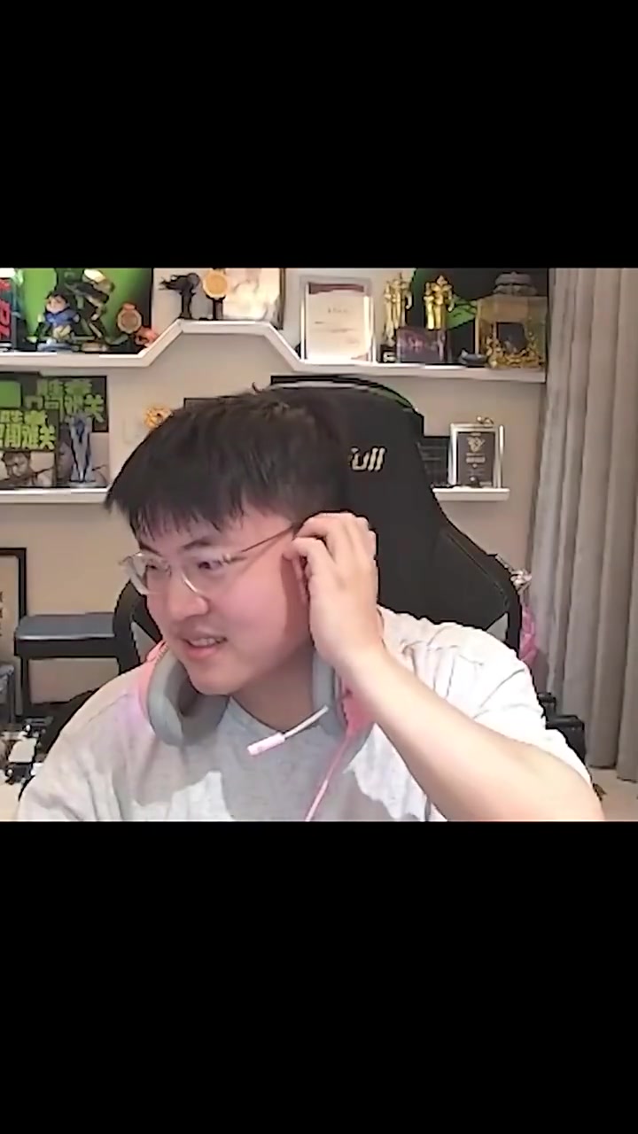 DB视讯官方登录入口Uzi：主播真正退役是很久以前了 唯一一次退役是在不知情的情况下退役的